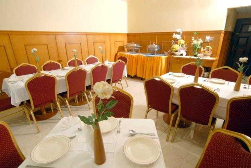 Royal Plaza Hotel Apartments Dubaj Zewnętrze zdjęcie