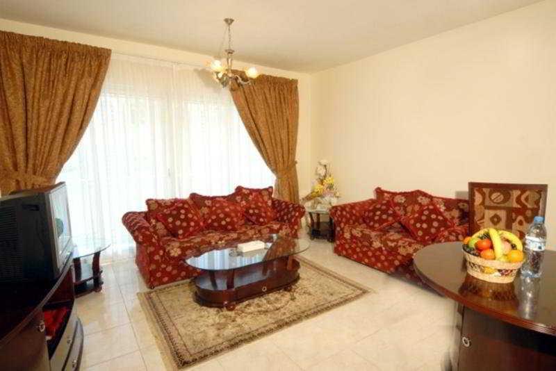 Royal Plaza Hotel Apartments Dubaj Zewnętrze zdjęcie